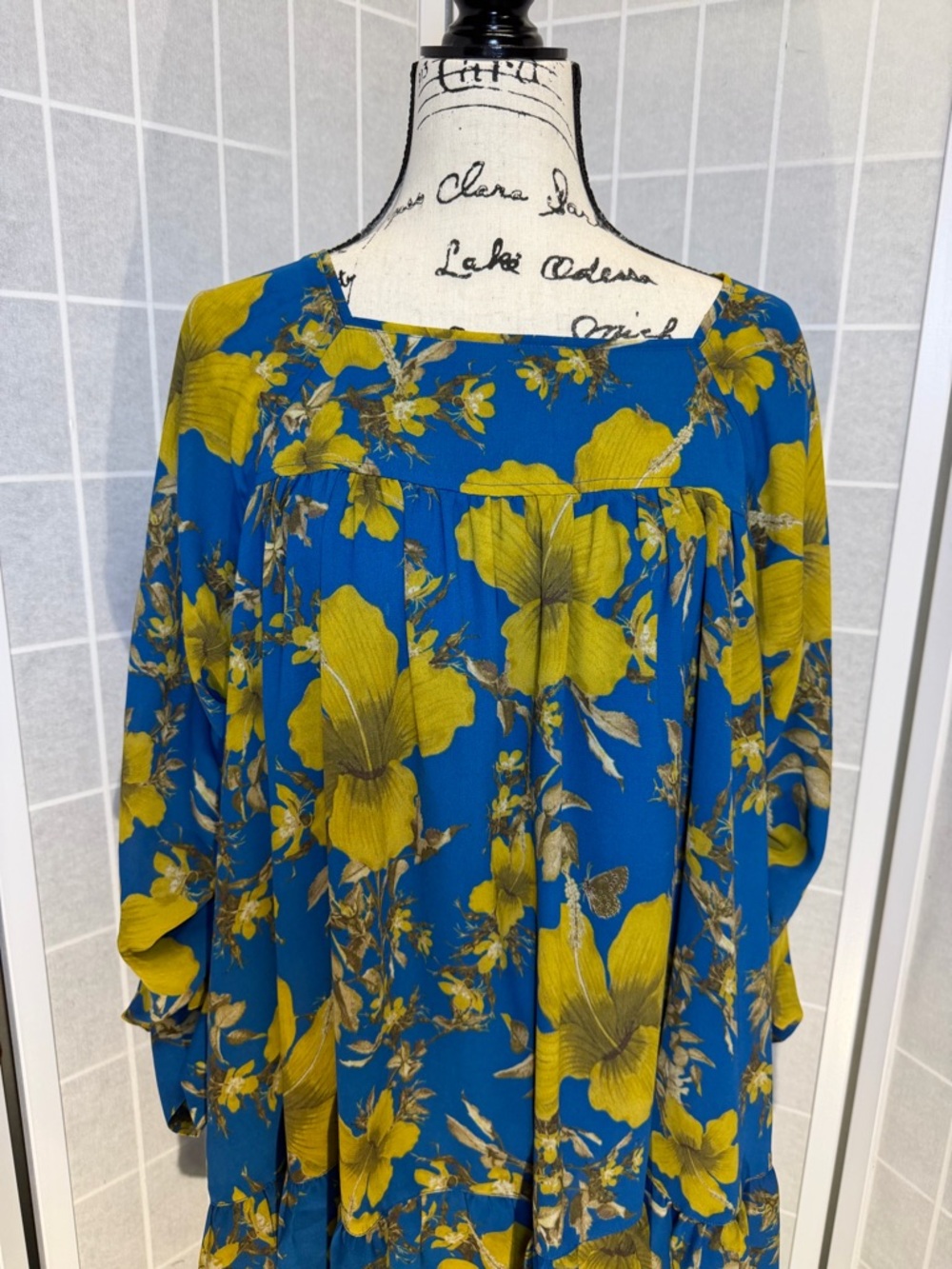 NWT Happy Nature Floral Dress Top in Blue & Yellow